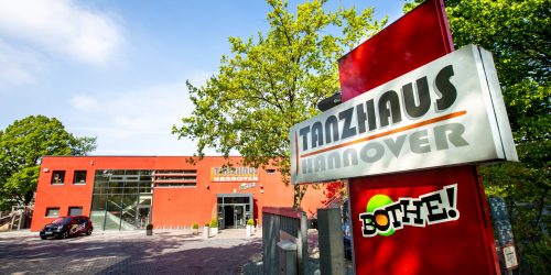 Kopfgrafik_tanzschule_bothe_bilder_filipp_romanovskij-scaled